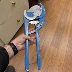 Rare and Hard to Find Klein tools 50501 Ratcheting PVC Cutter 1/2&Prime; to 2&Prime;