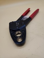 Combo Angle Head Pex Pipe Plumbing Crimping Tool for Copper Crimp F1807