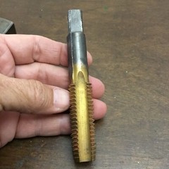 (3) Taps 3/4-16, 3/4-10 And ? & 1 Extractor Ace Ex-7 (17/32)