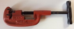 Slightly Used Reed Mfg. Co. No. 2-1 Heavy Duty Pipe Cutter 1/8&Prime; &ndash; 2&Prime;