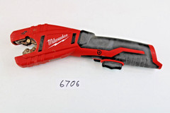 Milwaukee 2471-20 M12 Cordless Copper Tubing Cutter &ndash; Red-used-6706