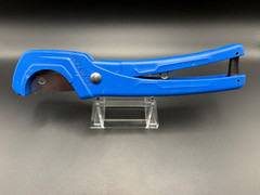 Kobalt PVC and PEX Pipe Cutter &ndash; Max 1-5/8&Prime; OD &ndash; Blue Hand Tool