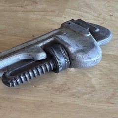 Blue Point 10&Prime; Aluminum Pipe Wrench Heavy Duty PWA10 Made in USA