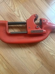 RIDGID NO 4-S Pipe Cutter 2&Prime;-4&Prime; Capacity Heavy Duty USA 4-S Removable Handle