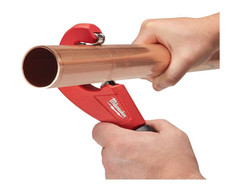 Milwaukee 1- 1/2 inch. Constant Swing Copper Tubing Cutter | 48-22-4252 | 1 Pack