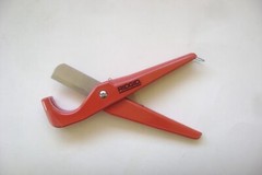 RIDGID Tubing Cutter: 1 5/8&Prime; inch Cutting Capacity, 8&Prime; in Tool