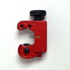 Mini Copper Tubing Cutter 7/8&Prime; to 1/8&Prime; Cut Capacity Pipe Cutters