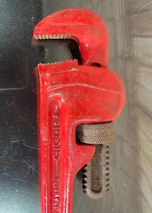 Ridgid 14&Prime; Heavy Duty Pipe Wrench Ridge Tool Co. Elyria, Ohio USA Red ~ Unused