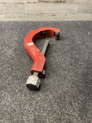Used Reed Pipe Cutter TC5Q 63 &ndash; 125MM Missing Cutter Wheel