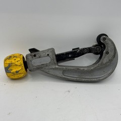 Ridgid Quick-Acting Tubing Cutter Heavy Duty Pipe Tool Yellow Knob CSST Cutter